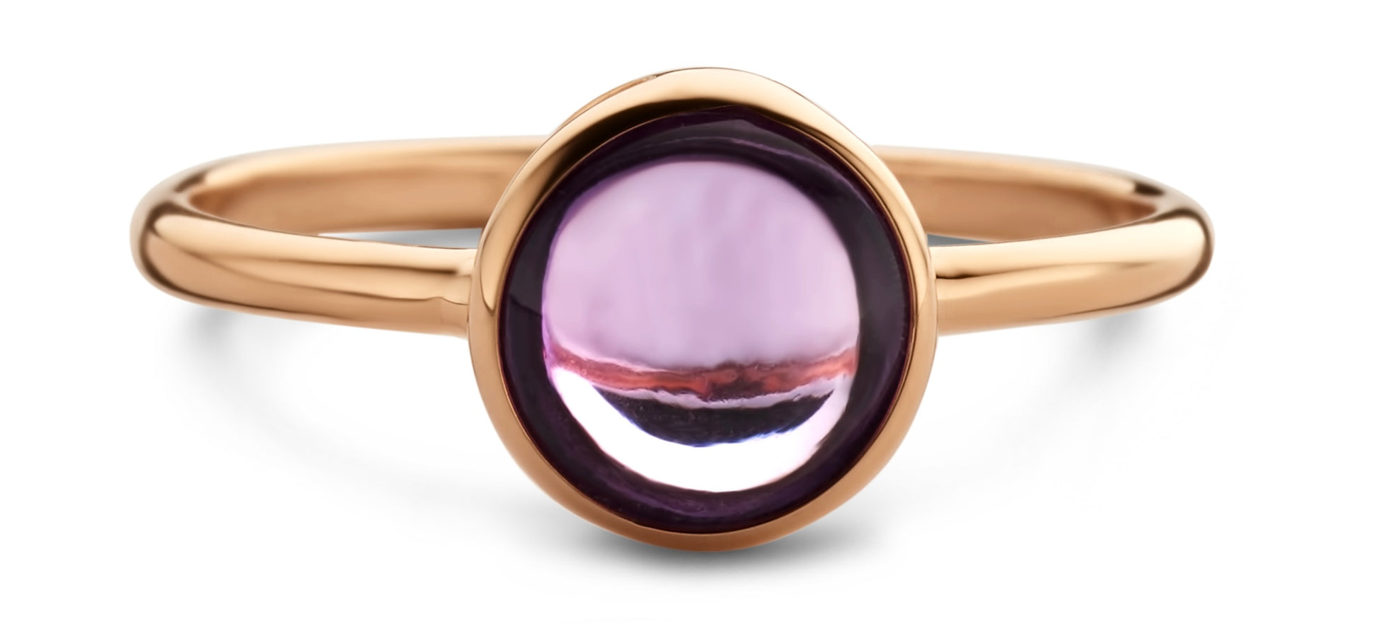 Bague en Or jaune avec une pierre fine améthyste