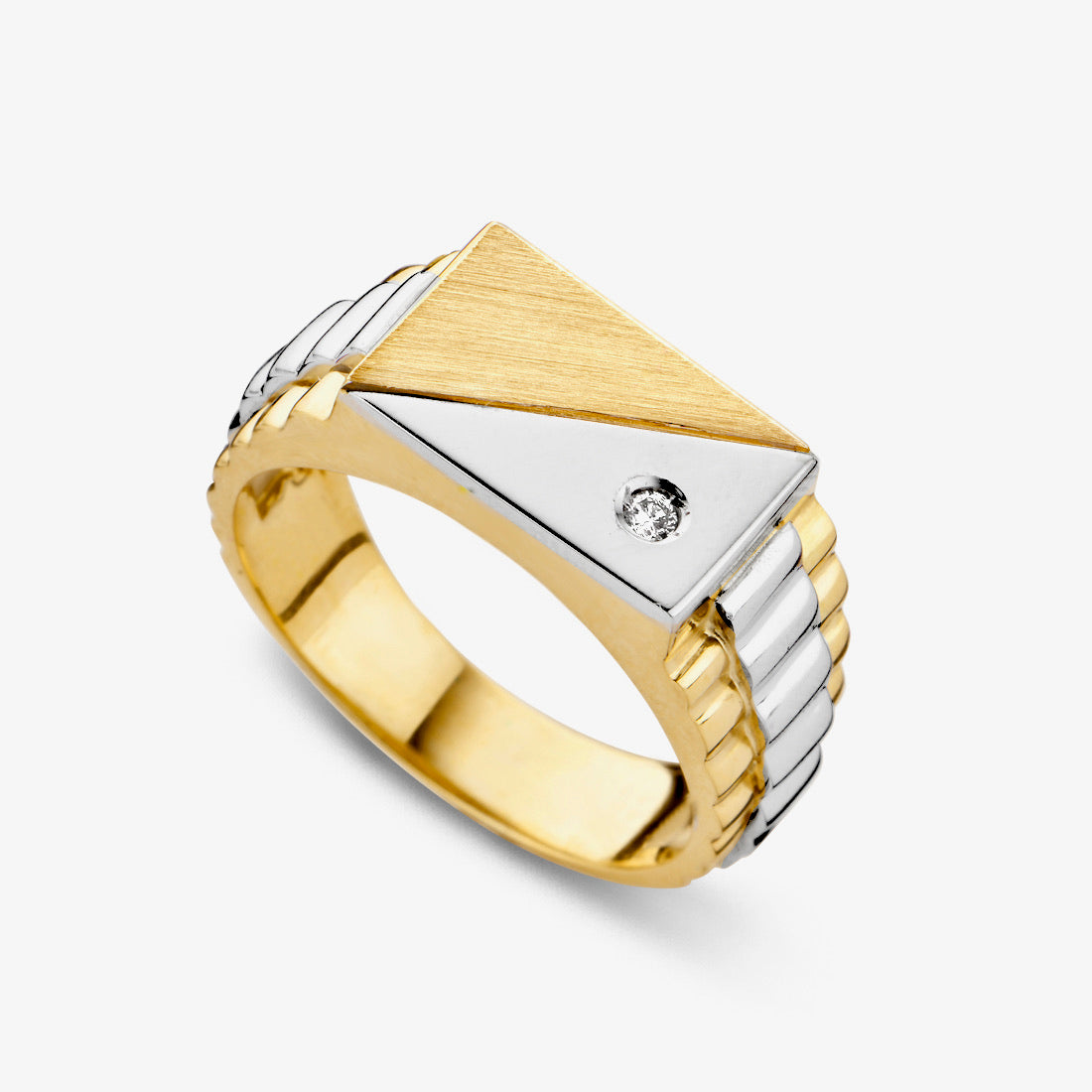 Chevalière en or jaune et blanc sertie d'un diamant